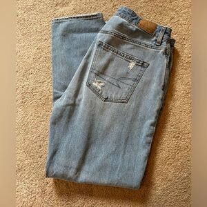 American Eagle Mom Jean